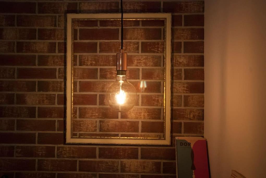Retro Midtown Apartment Бухарест Экстерьер фото